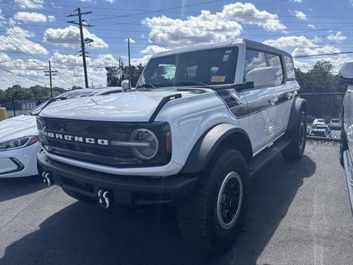 2022 Ford Bronco Outer Banks
