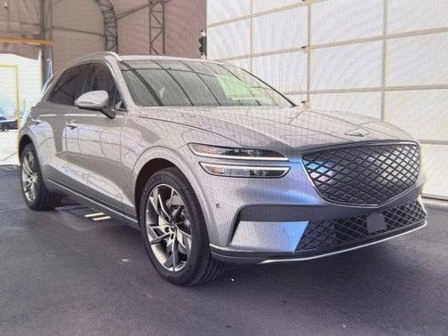 2025 Genesis Electrified GV70 Advanced