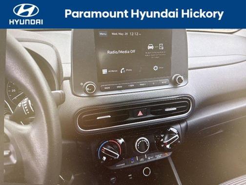 2023 Hyundai KONA SE