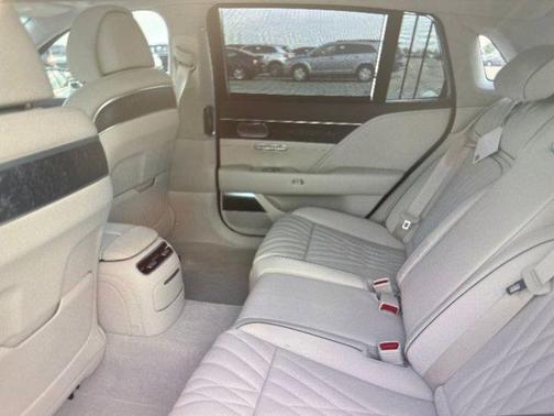 2025 Genesis G90 3.5T e-SC