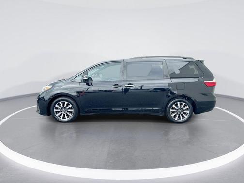 2019 Toyota Sienna Limited