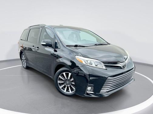 2019 Toyota Sienna Limited