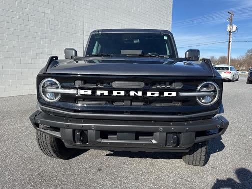 2022 Ford Bronco Outer Banks