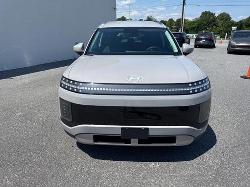Cyber Gray 2026 Hyundai IONIQ 9 SE