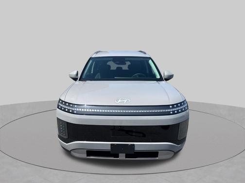 Cyber Gray 2026 Hyundai IONIQ 9 SE