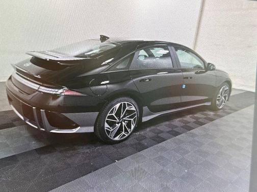 Onyx Black 2025 Hyundai IONIQ 6 SEL