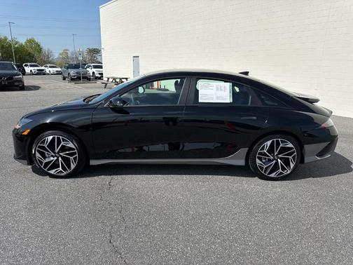 Onyx Black 2025 Hyundai IONIQ 6 SEL