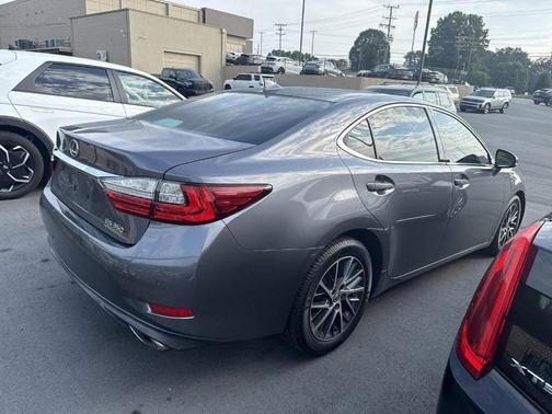 2017 Lexus ES 350 Base