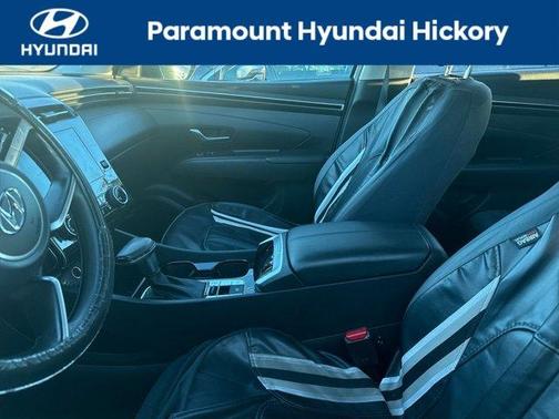 2022 Hyundai TUCSON SE