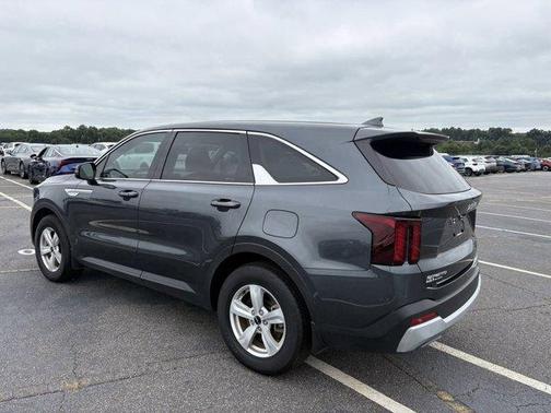 2024 Kia Sorento LX