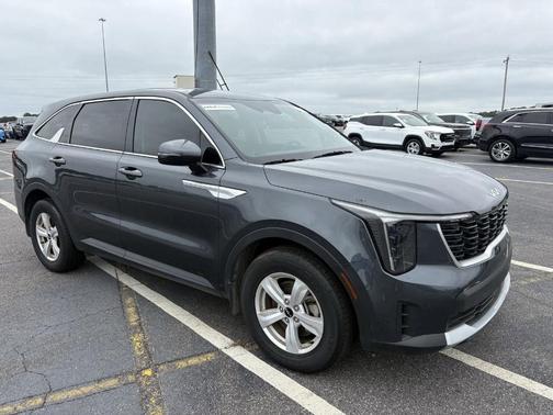 2024 Kia Sorento LX