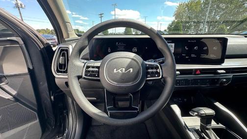 2024 Kia Sorento LX