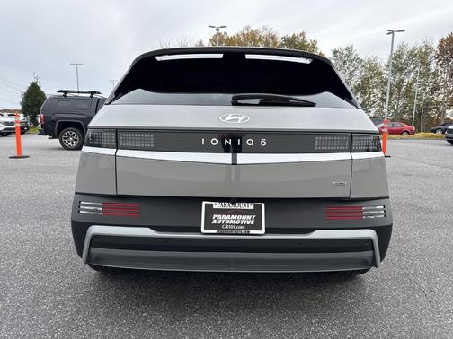 2025 Hyundai IONIQ 5 SEL