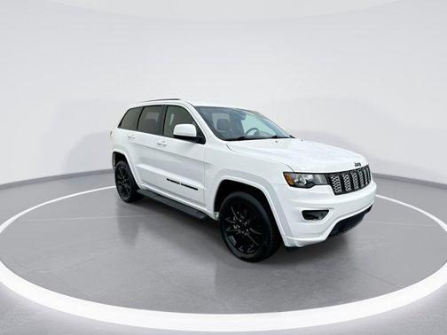 2022 Jeep Grand Cherokee WK Laredo