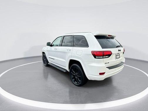 2022 Jeep Grand Cherokee WK Laredo