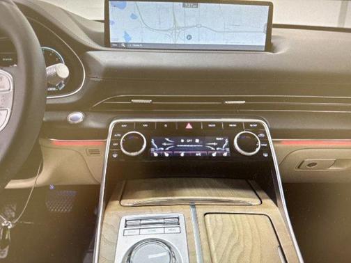 2023 Genesis GV80 2.5T