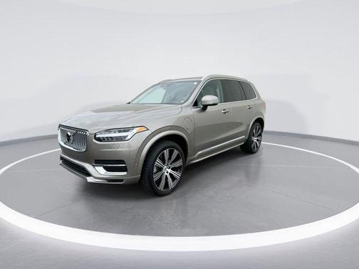 2022 Volvo XC90 Recharge Plug-In Hybrid T8 Inscription Extended Range 7P