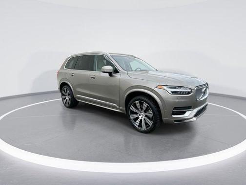 2022 Volvo XC90 Recharge Plug-In Hybrid T8 Inscription Extended Range 7P