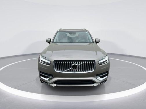 2022 Volvo XC90 Recharge Plug-In Hybrid T8 Inscription Extended Range 7P