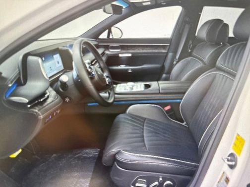 2025 Genesis G90 3.5T e-SC