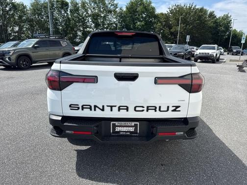 Atlas 2025 Hyundai SANTA CRUZ SEL Activity
