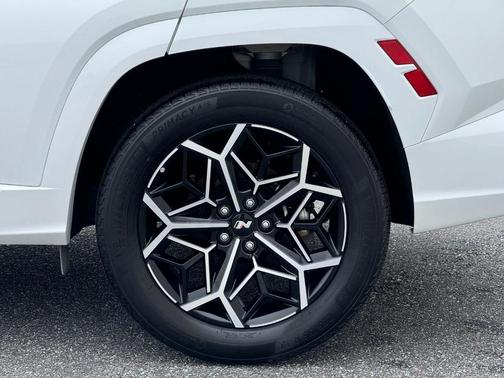 2024 Hyundai TUCSON Hybrid N Line