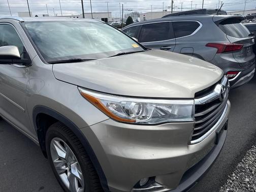 2016 Toyota Highlander Limited