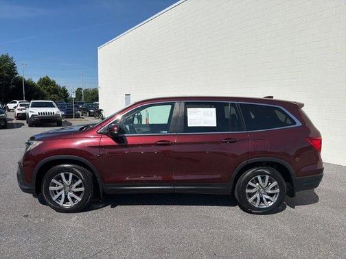 Red 2020 Honda Pilot EX-L