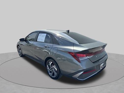 Amazon Gray 2025 Hyundai ELANTRA SEL Sport