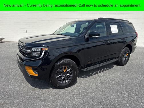 Agate Black 2025 Ford Expedition Tremor
