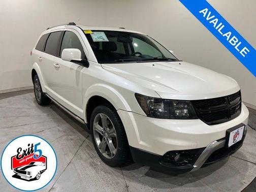 White Noise Tri-Coat 2017 Dodge Journey Crossroad