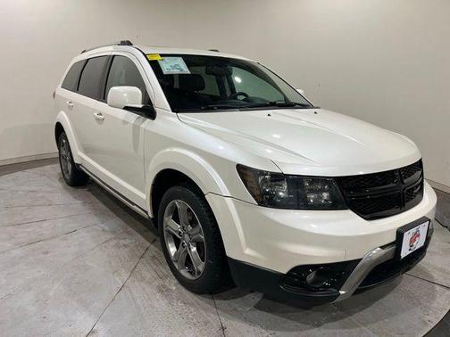 White Noise Tri-Coat 2017 Dodge Journey Crossroad