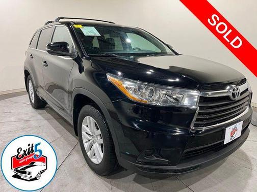 2016 Toyota Highlander LE