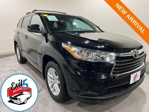 2016 Toyota Highlander LE