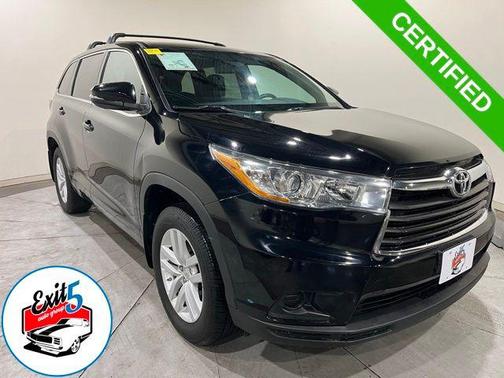 2016 Toyota Highlander LE