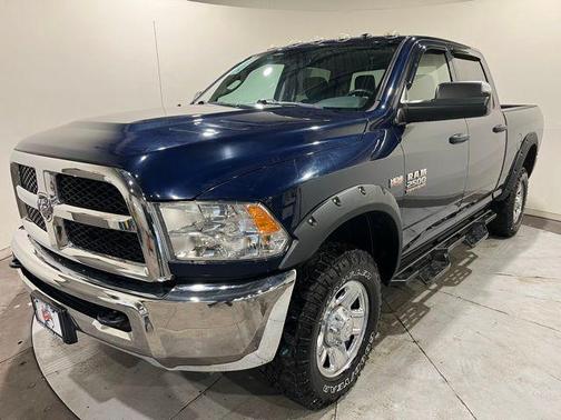 True Blue Pearlcoat 2018 RAM 2500 Tradesman Crew Cab 4x4 6'4' Box
