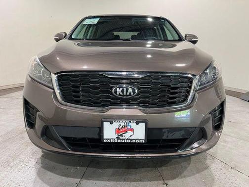 Dragon Brown 2019 Kia Sorento LX