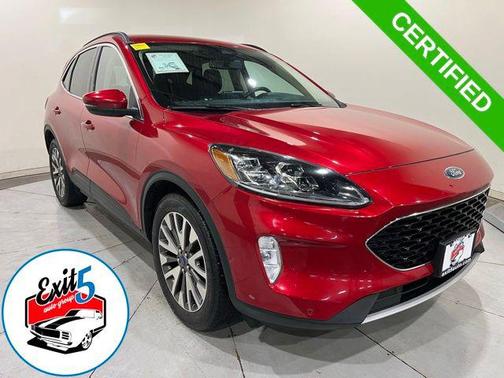 2020 Ford Escape Titanium