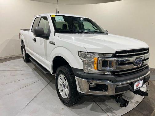Oxford White 2019 Ford F-150 XLT