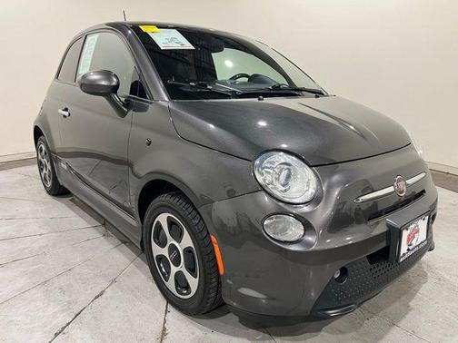 2016 FIAT 500e Battery Electric