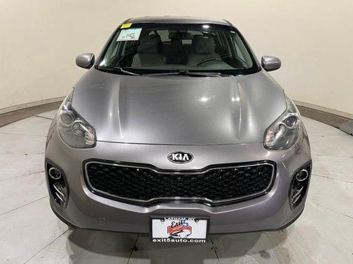 Mineral Silver 2019 Kia Sportage LX