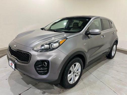 Mineral Silver 2019 Kia Sportage LX