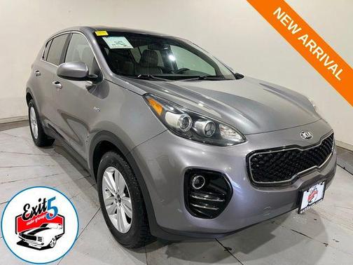Mineral Silver 2019 Kia Sportage LX