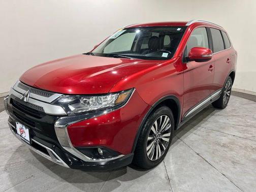 2019 Mitsubishi Outlander SEL