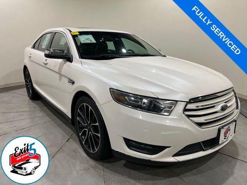 2018 Ford Taurus Limited