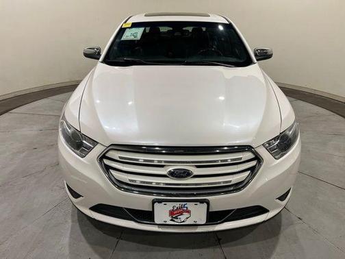 2018 Ford Taurus Limited