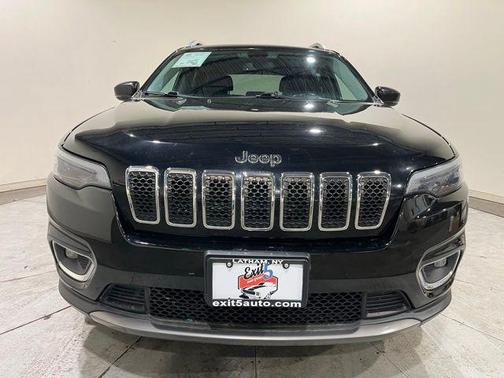 Diamond Black Crystal Pearlcoat 2020 Jeep Cherokee Limited