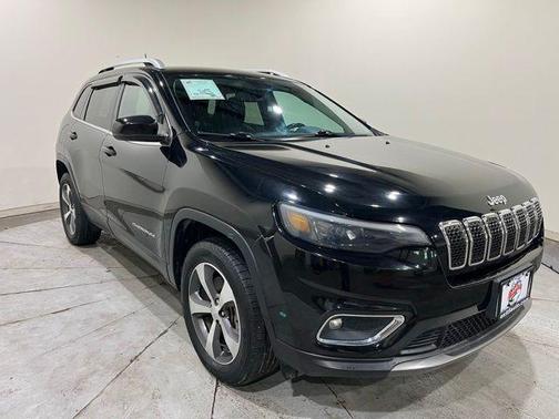 Diamond Black Crystal Pearlcoat 2020 Jeep Cherokee Limited