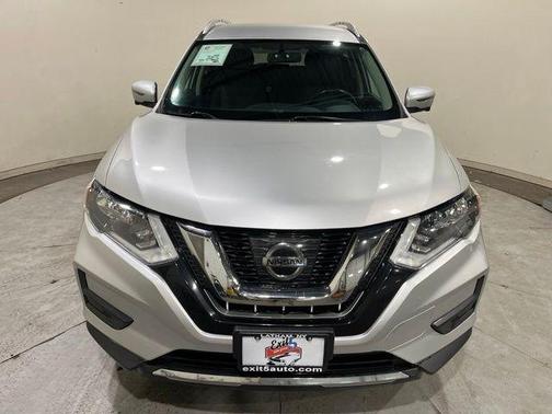 Brilliant Silver 2017 Nissan Rogue SV