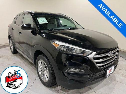 Black Noir Pearl 2018 Hyundai TUCSON SEL